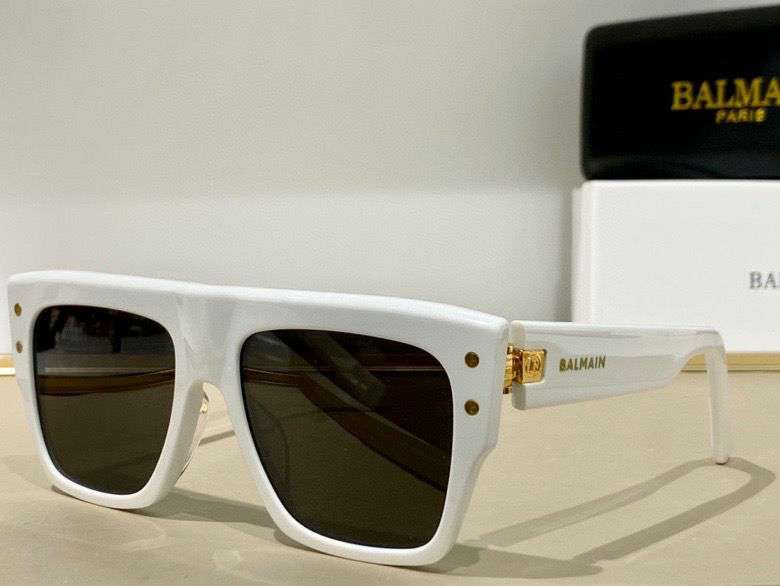 Picture of Balmain Sunglasses _SKUfw44936764fw